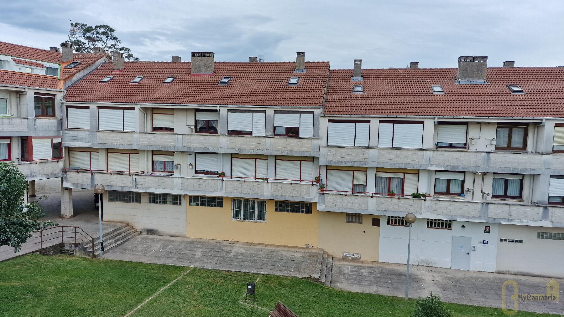 For sale of flat in El Astillero
