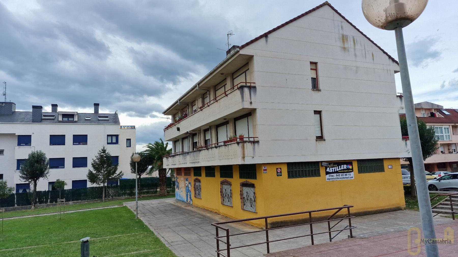 For sale of flat in El Astillero