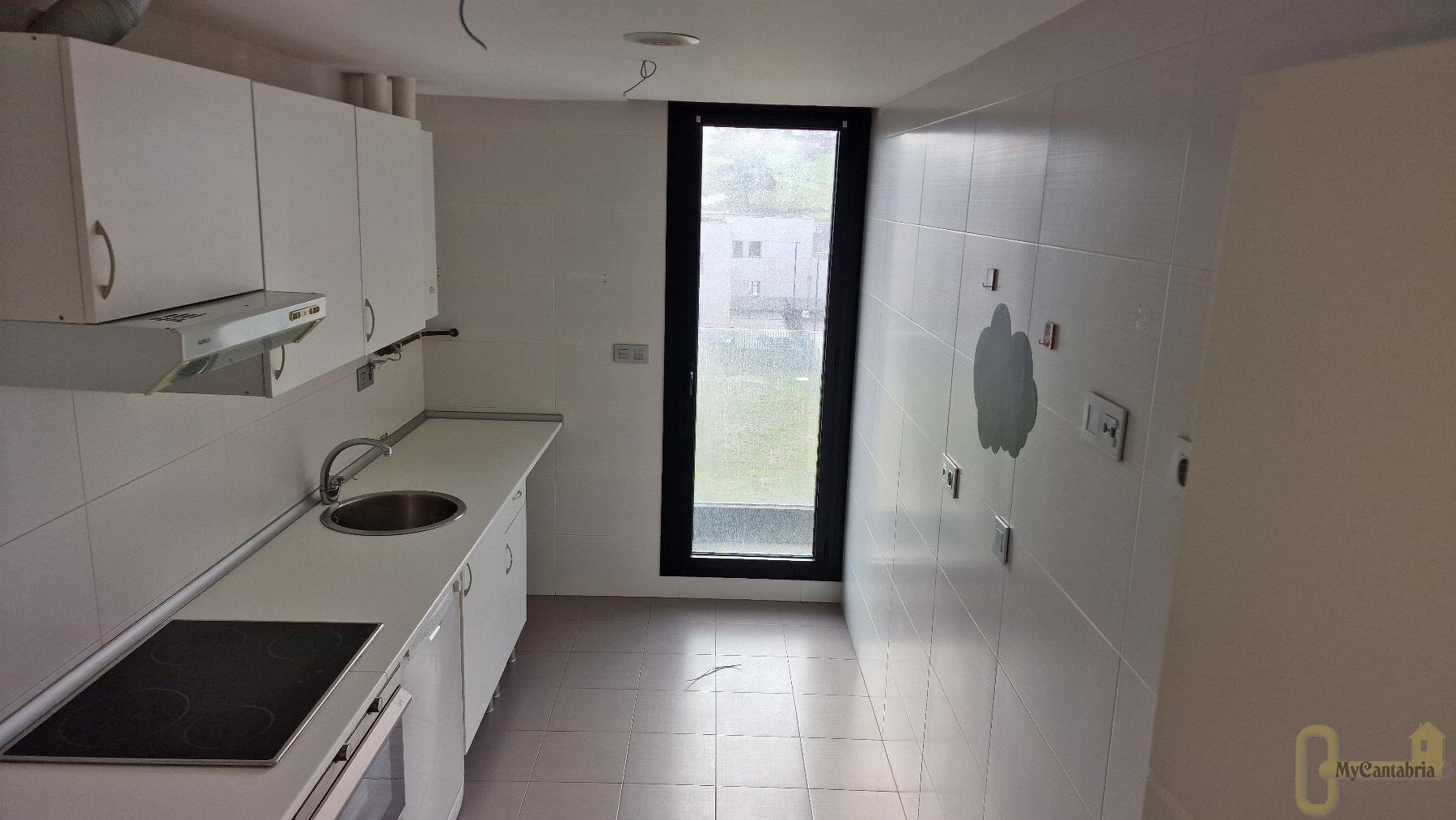 Venta de piso en Santa Cruz de Bezana