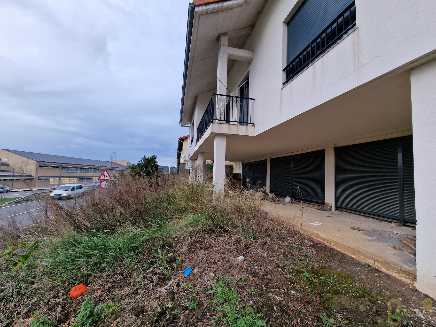 For sale of house in Piélagos