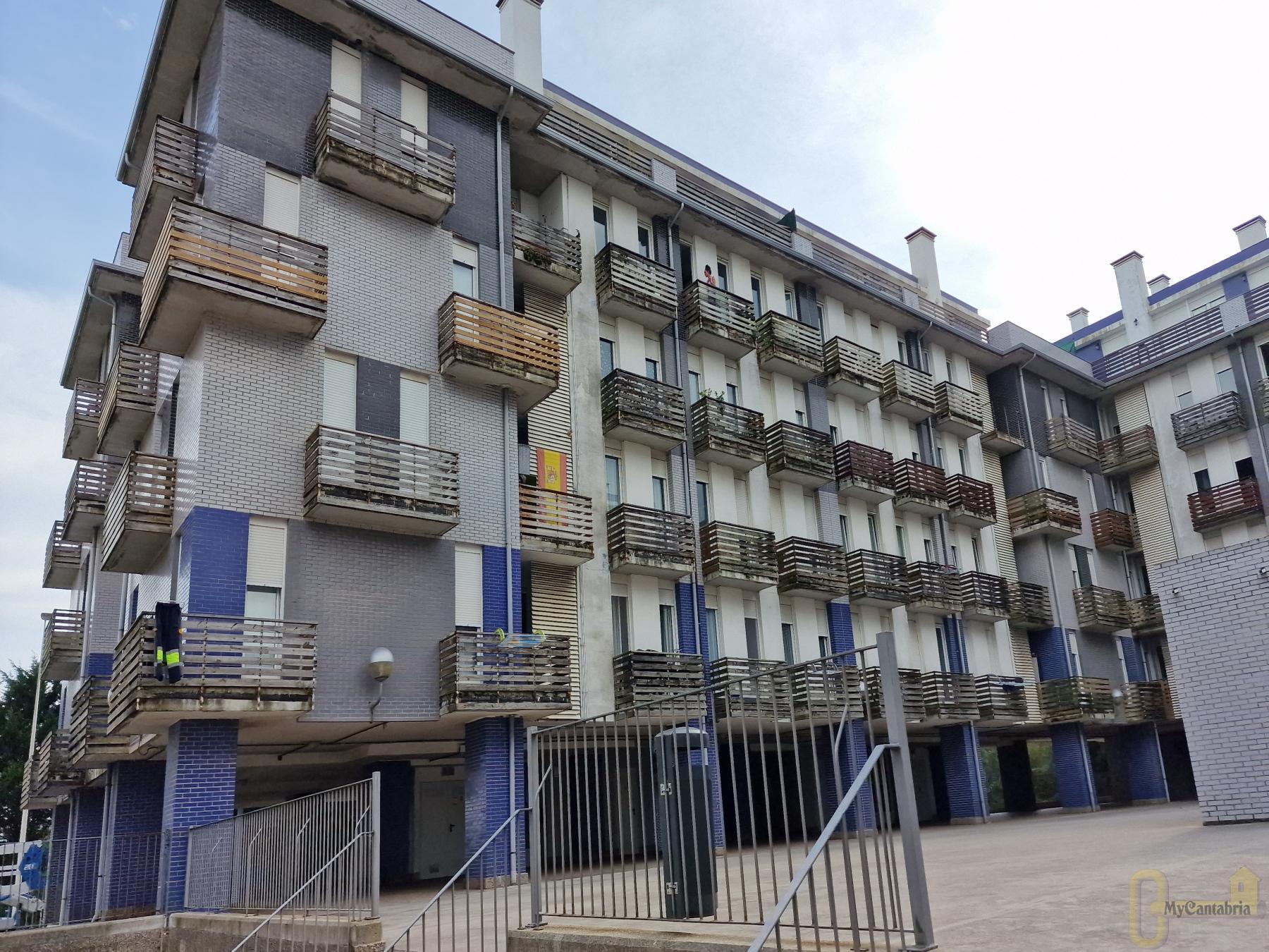 Venta de piso en Santa Cruz de Bezana
