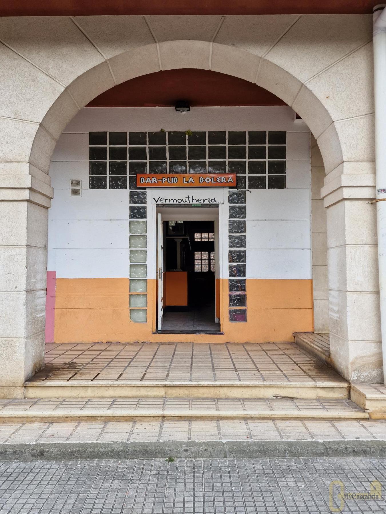 Alquiler de local comercial en Santa María de Cayón