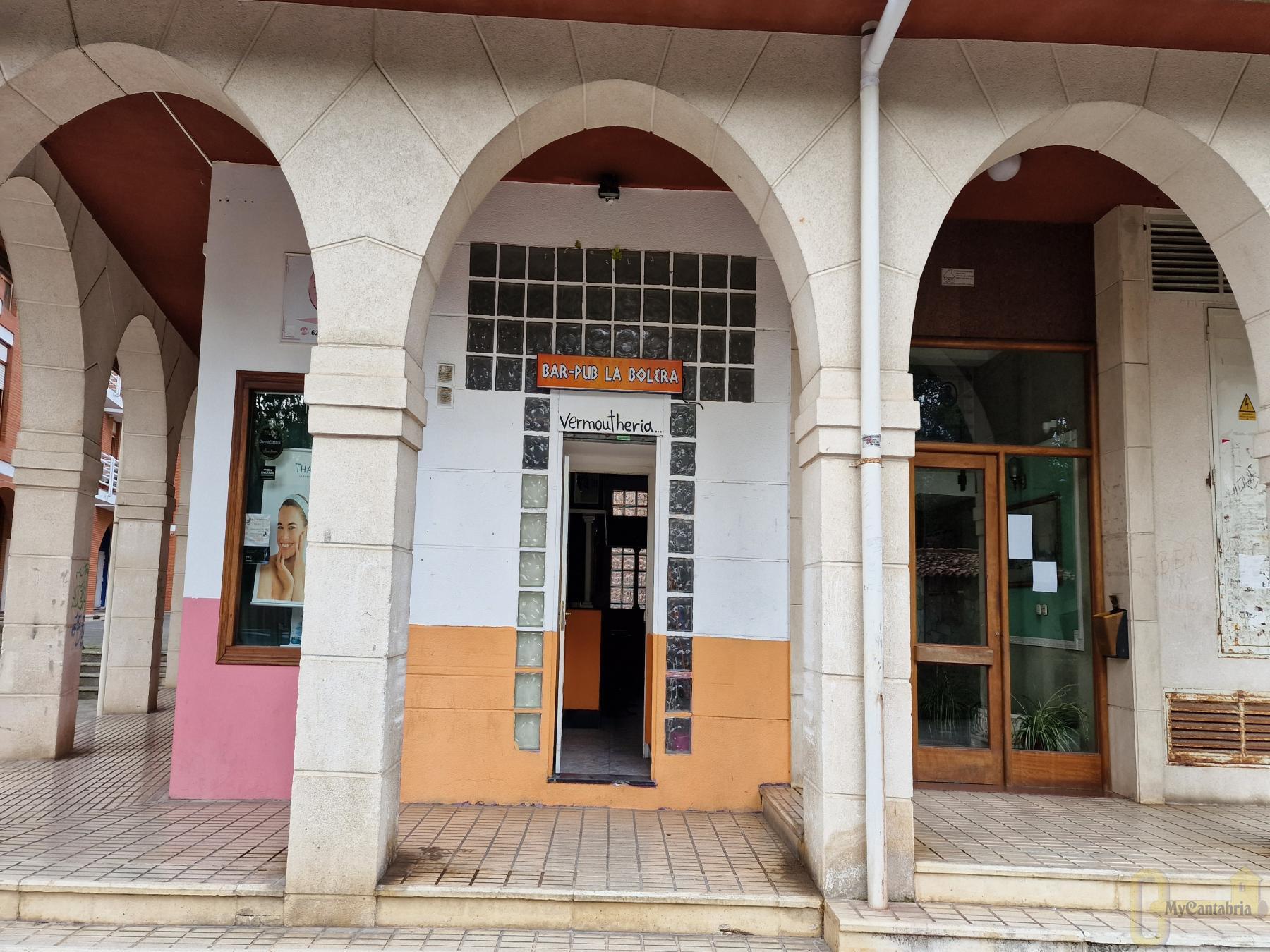 For rent of commercial in Santa María de Cayón