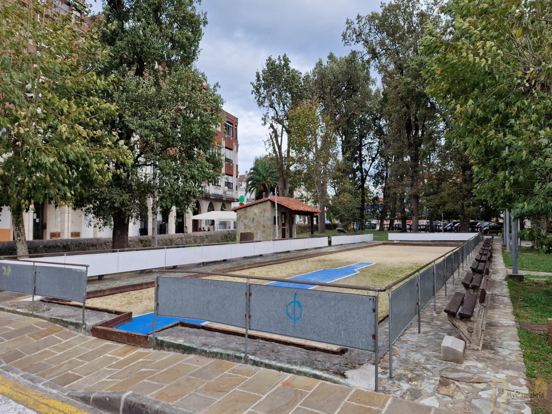 For rent of commercial in Santa María de Cayón