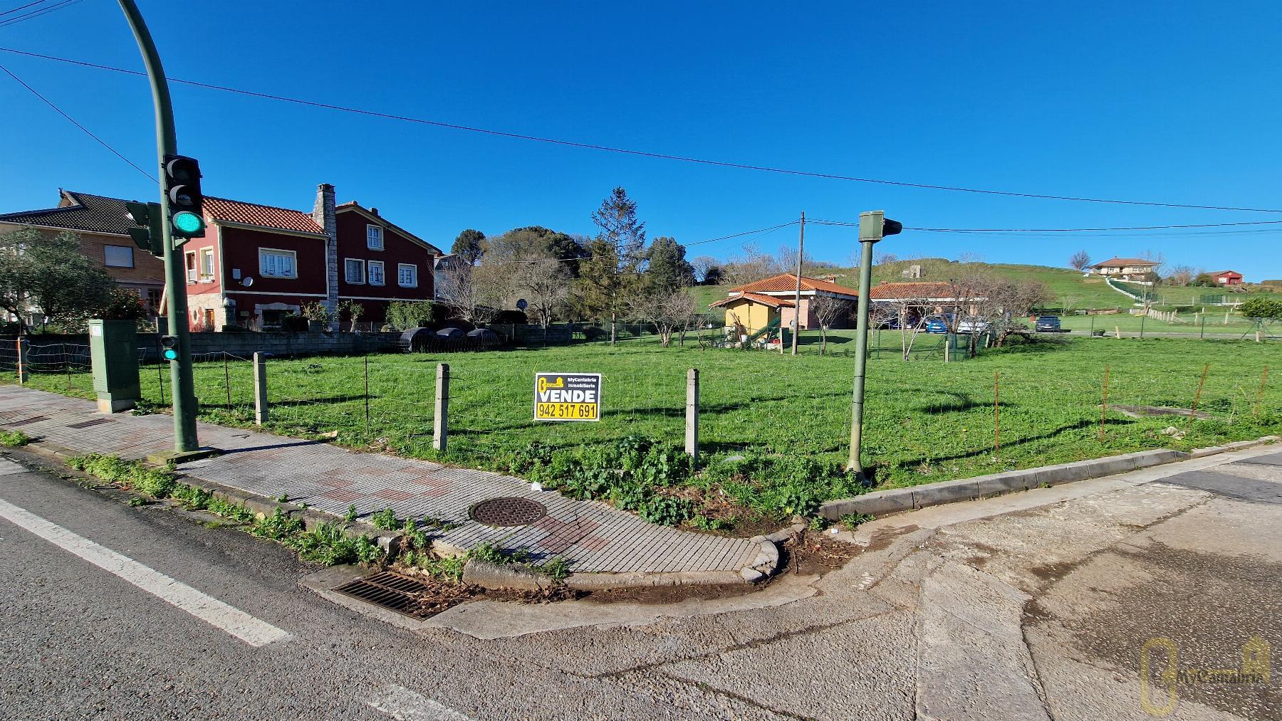 For sale of land in Villaescusa