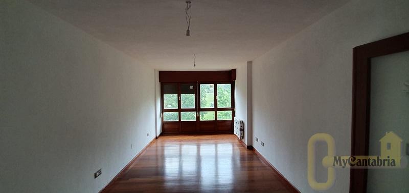 For sale of flat in Santa María de Cayón
