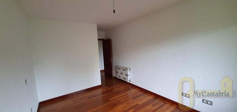 For sale of flat in Santa María de Cayón