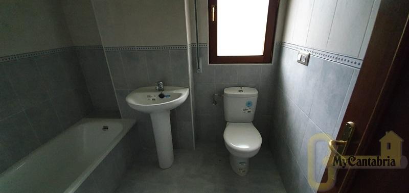For sale of flat in Santa María de Cayón