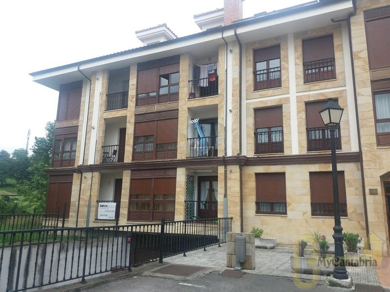 For sale of flat in Santa María de Cayón