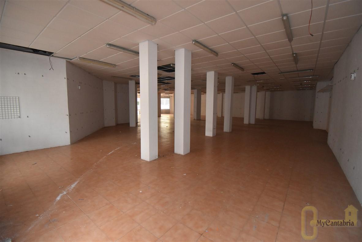 Venta de local comercial en Ampuero