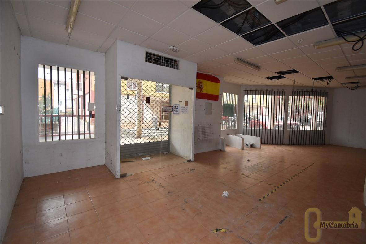 Venta de local comercial en Ampuero