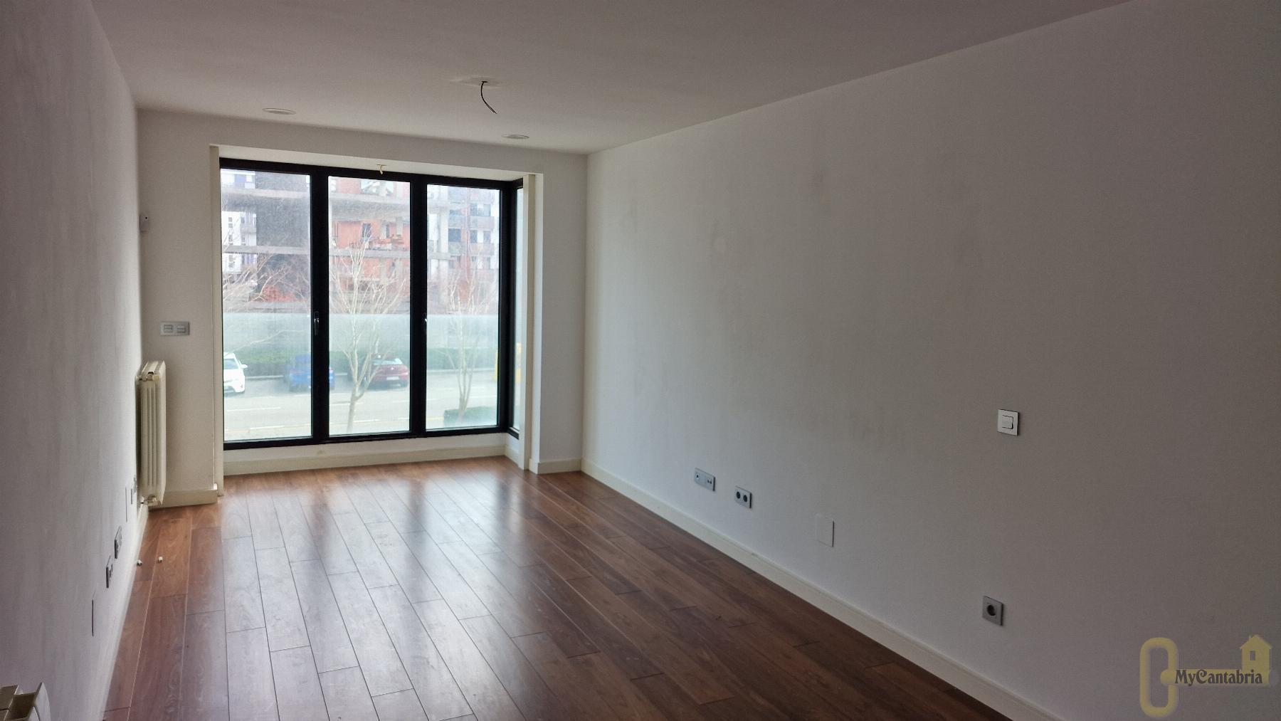 For sale of flat in Santa Cruz de Bezana
