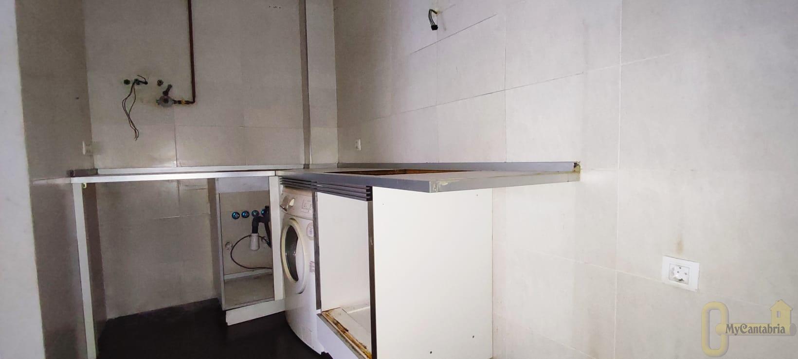 For sale of flat in Ramales de la Victoria