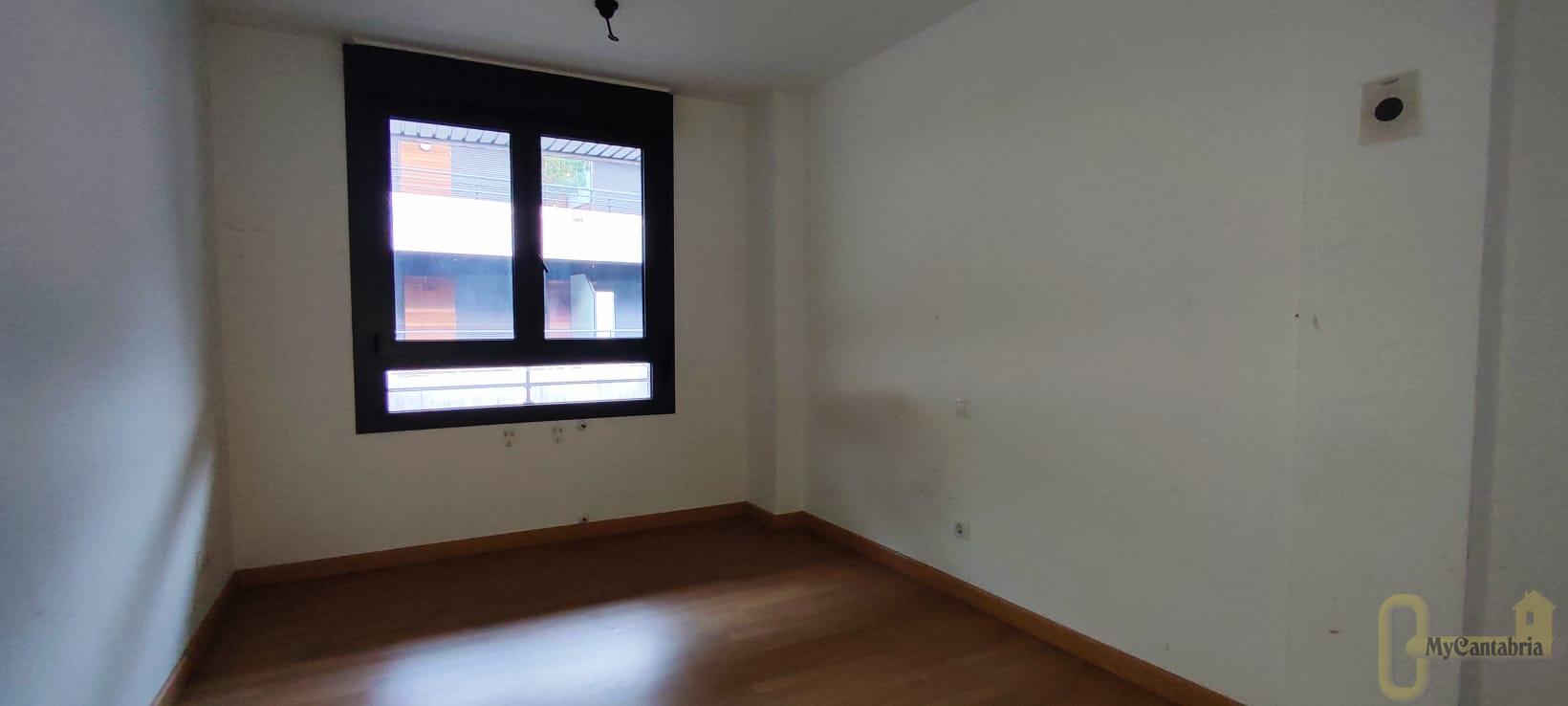 For sale of flat in Ramales de la Victoria