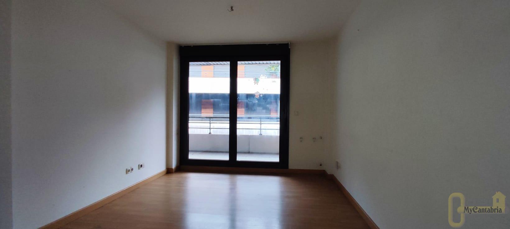 For sale of flat in Ramales de la Victoria