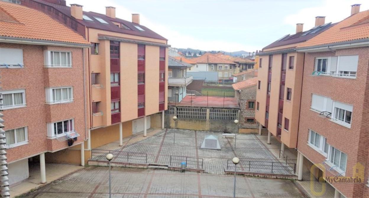 Venta de piso en Santa María de Cayón