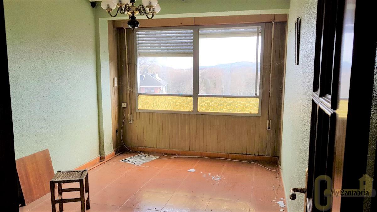 Venta de piso en Santa María de Cayón