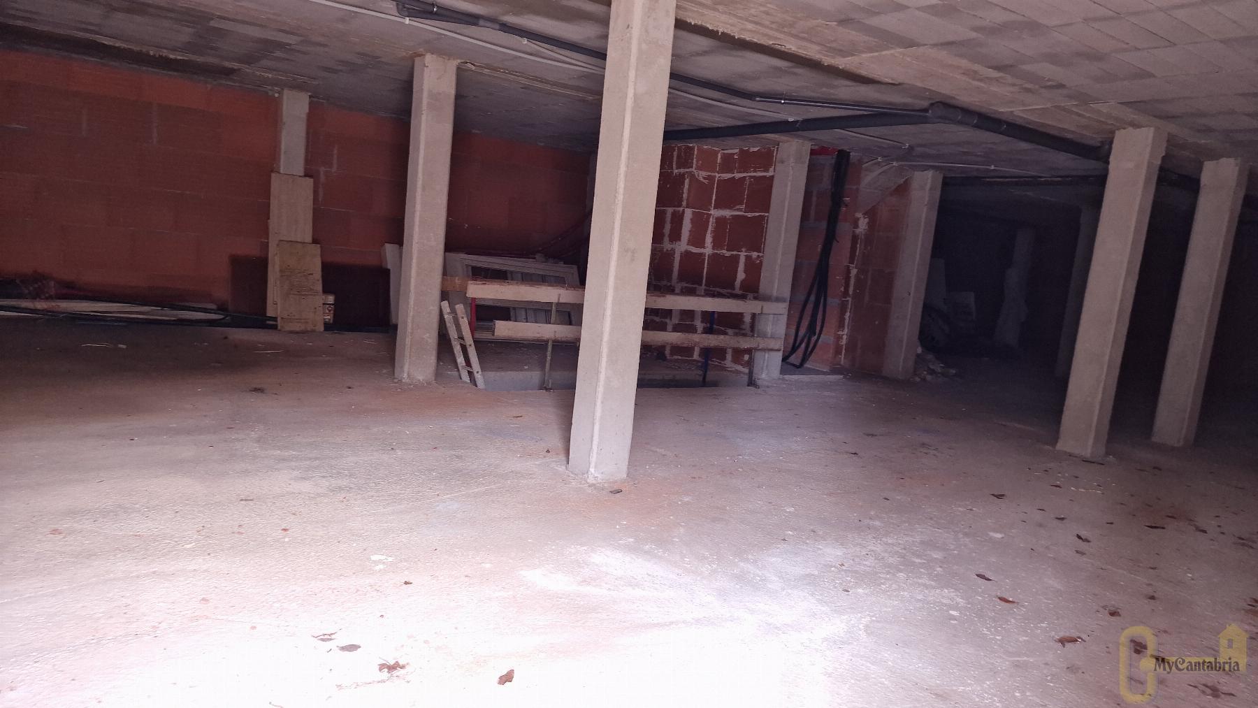 Venta de local comercial en Castañeda