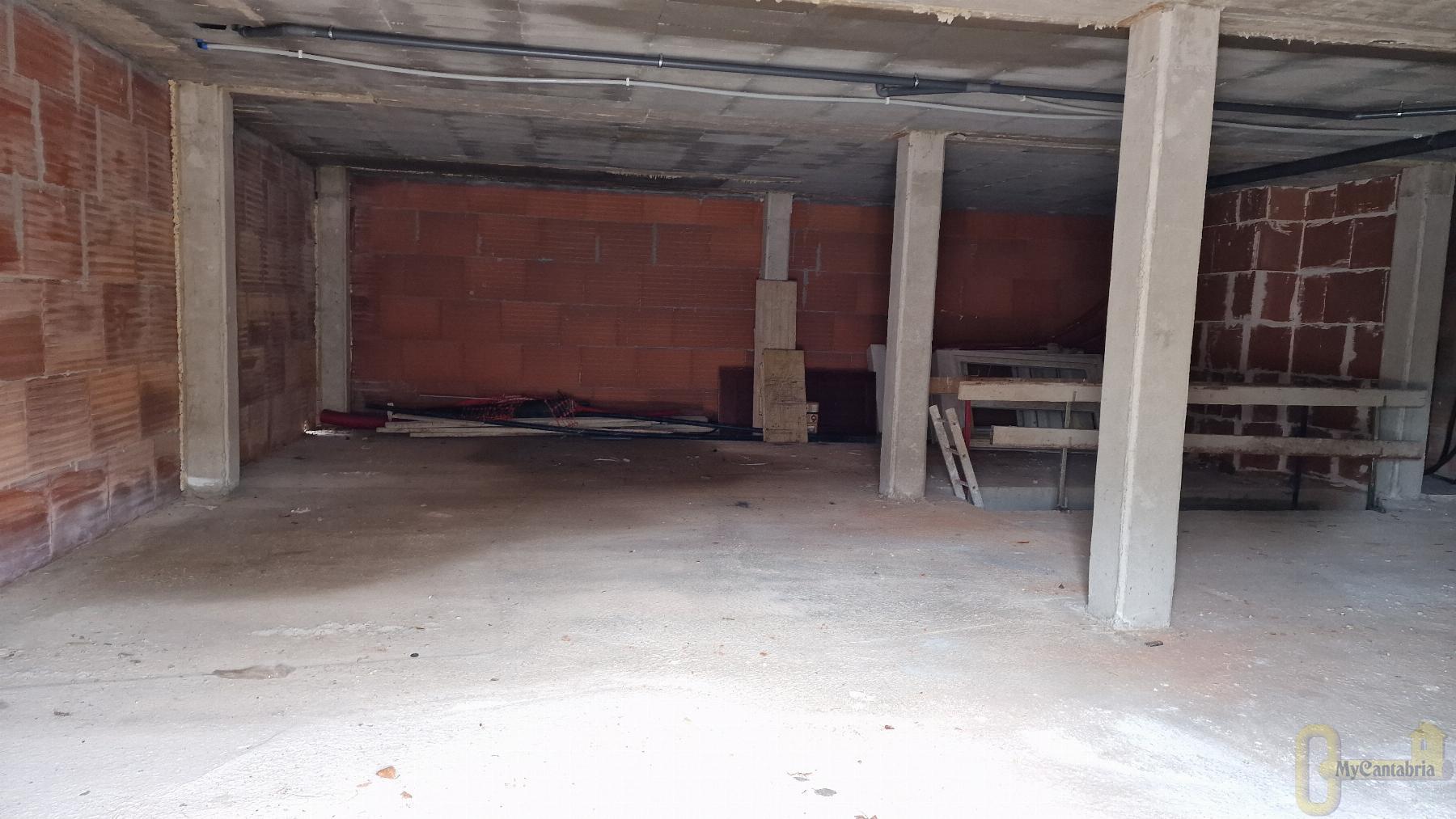 Venta de local comercial en Castañeda