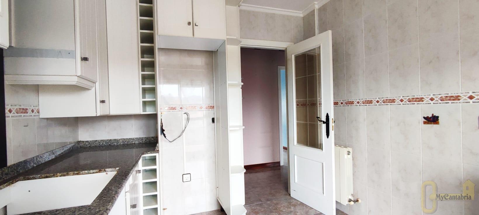 For sale of flat in Meruelo