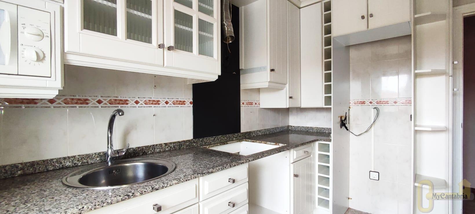 For sale of flat in Meruelo
