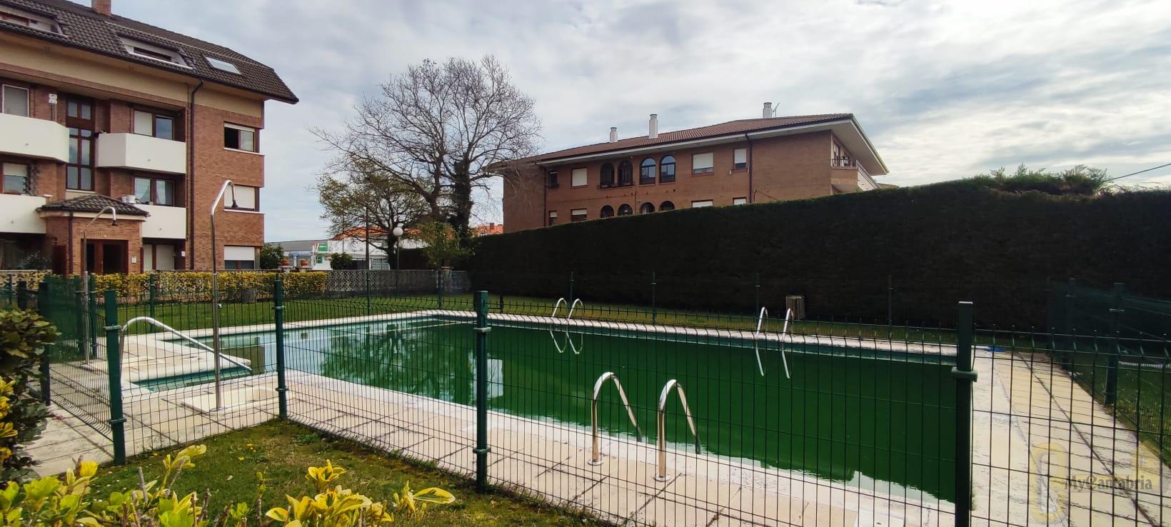For sale of flat in Bárcena de Cicero