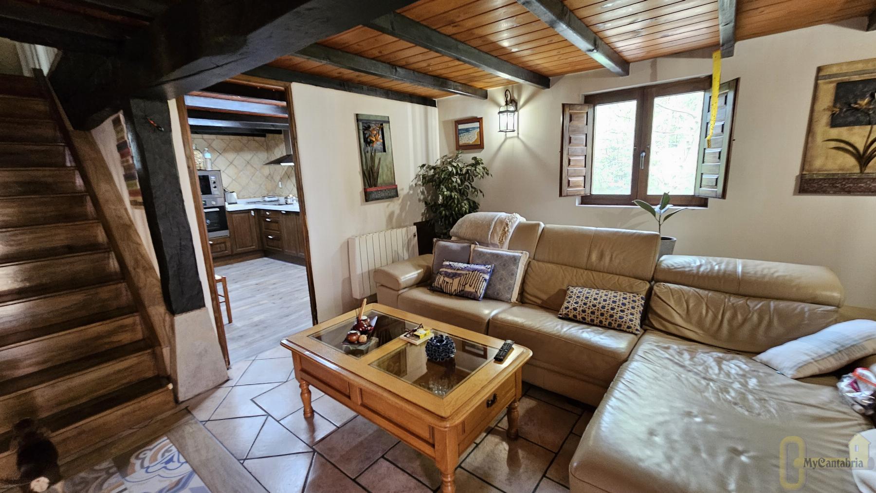 For sale of house in Villafufre