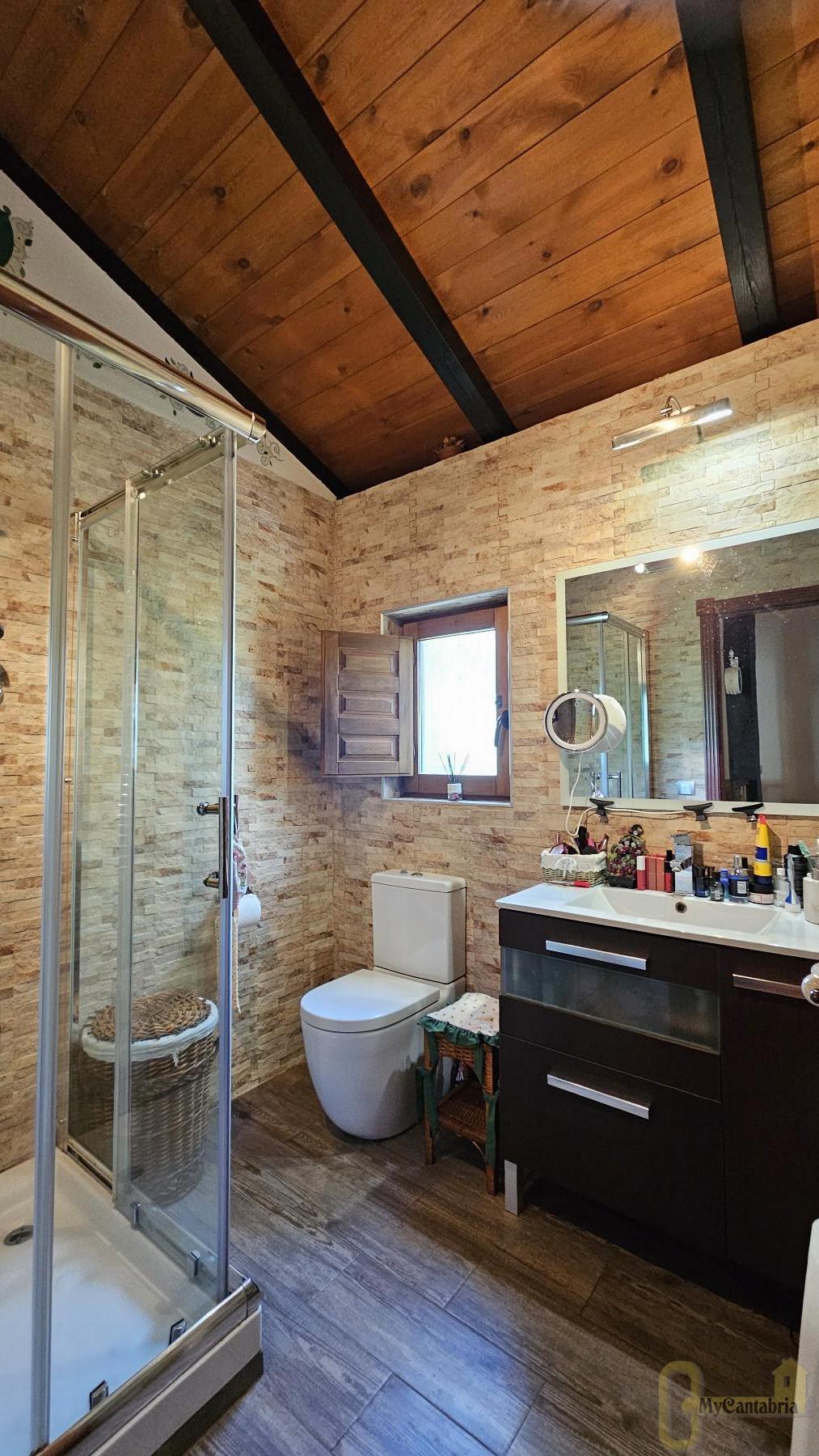 For sale of house in Villafufre