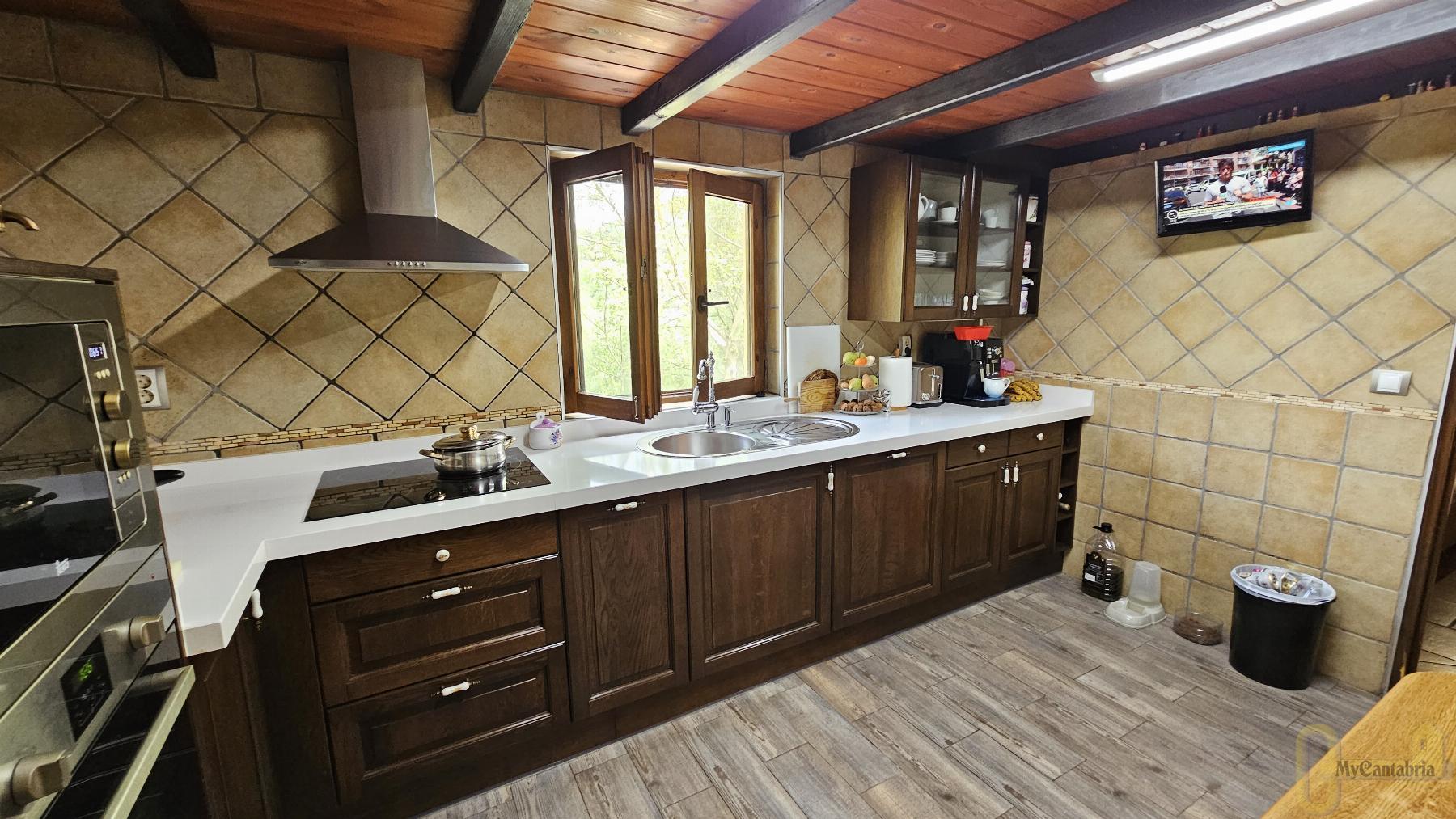 For sale of house in Villafufre