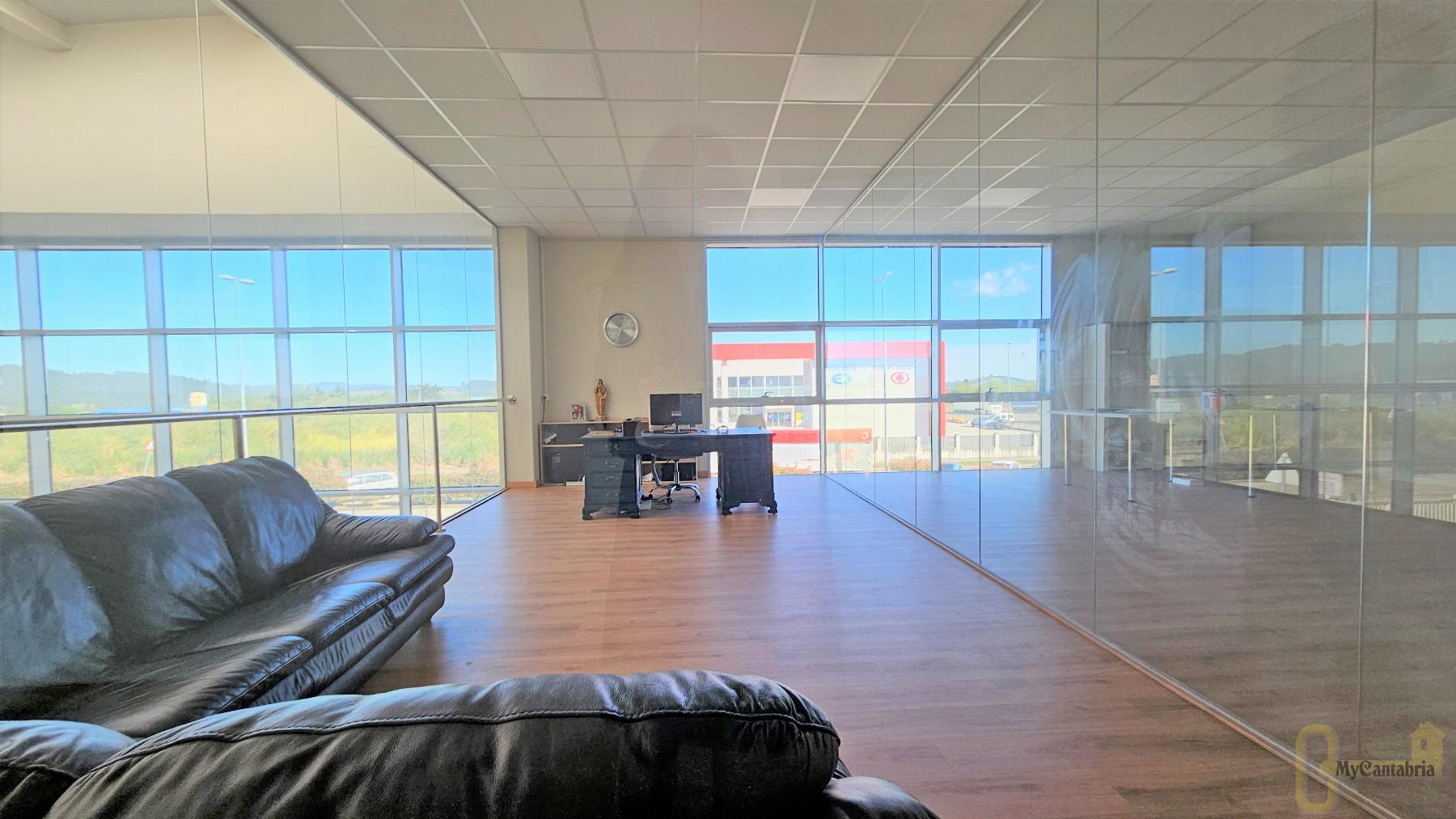 For rent of industrial plant/warehouse in Torrelavega