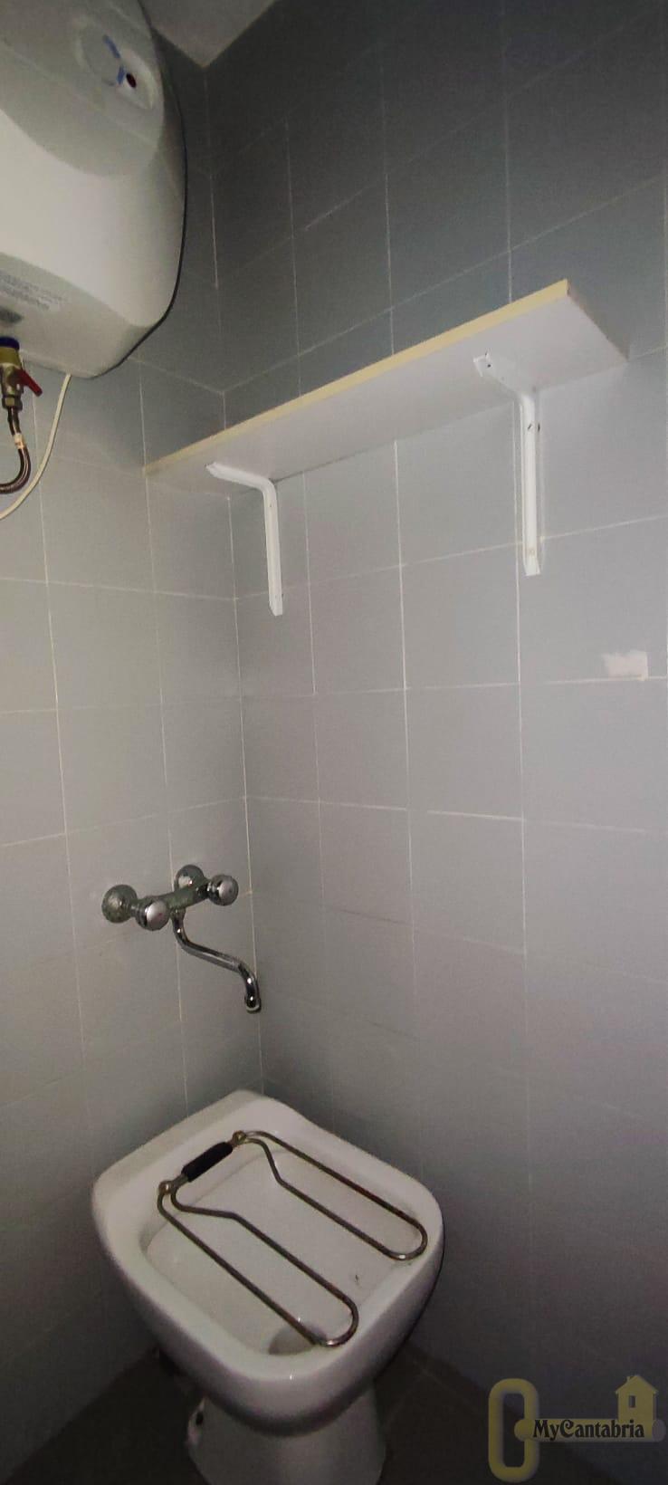 For rent of commercial in Castro-Urdiales