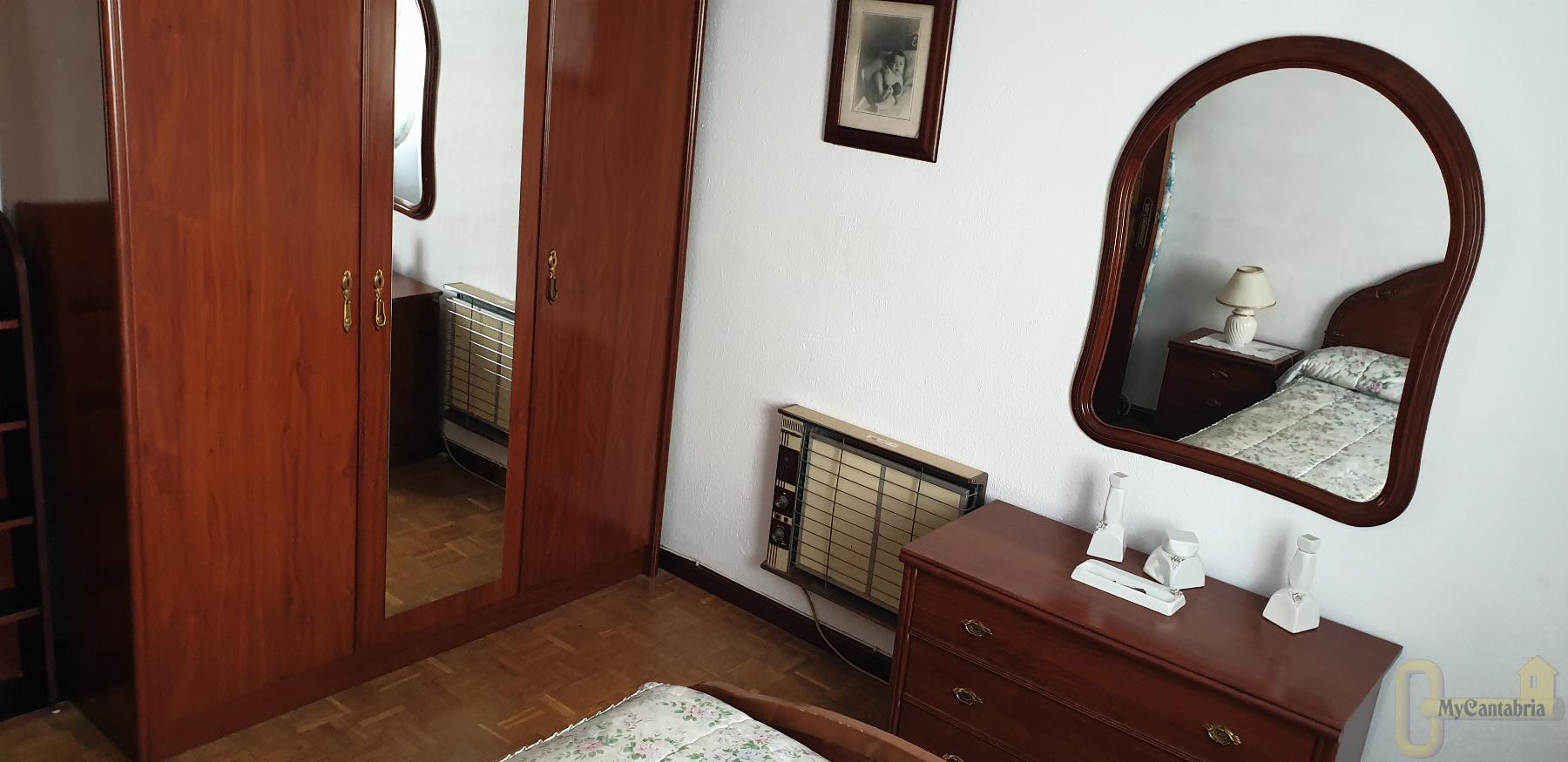 For sale of flat in Santander