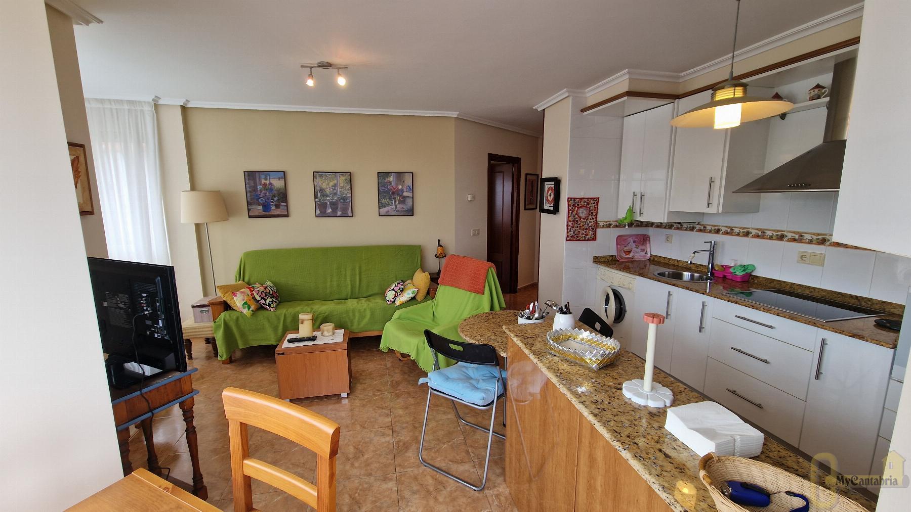 For rent of flat in Suances