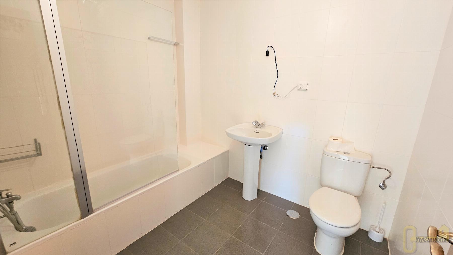 For sale of flat in Castañeda