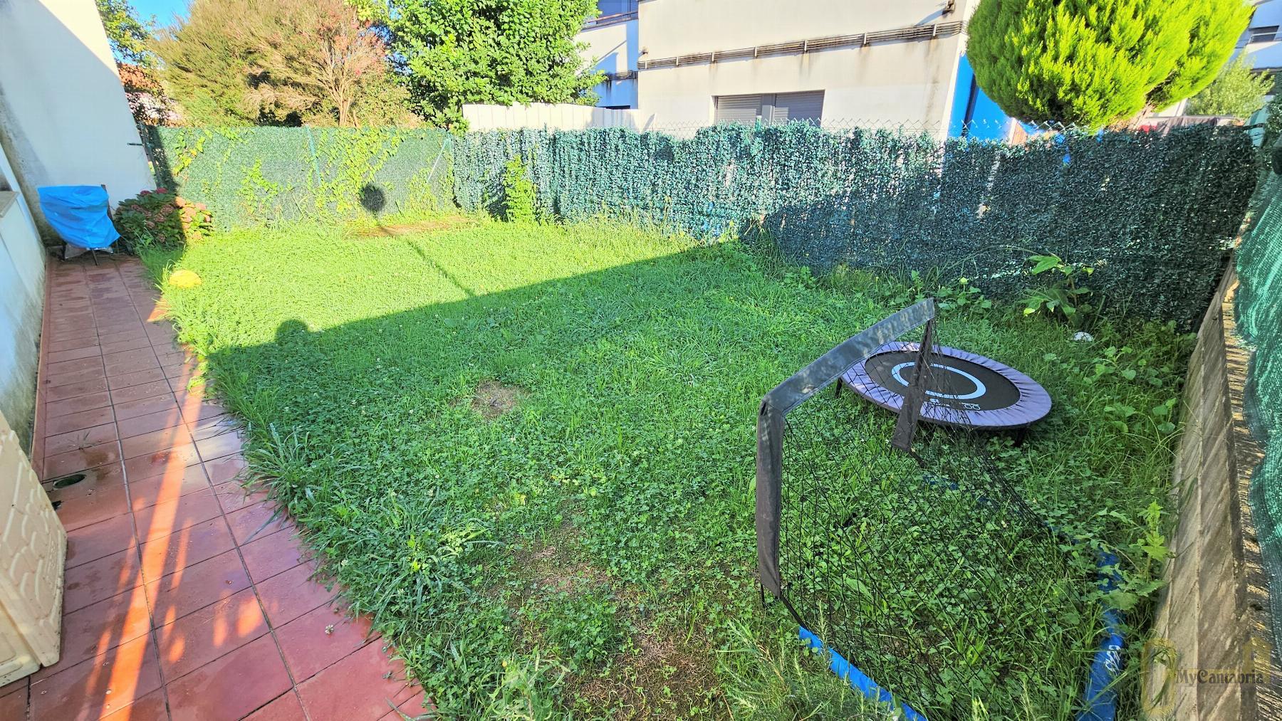 For sale of flat in Castañeda