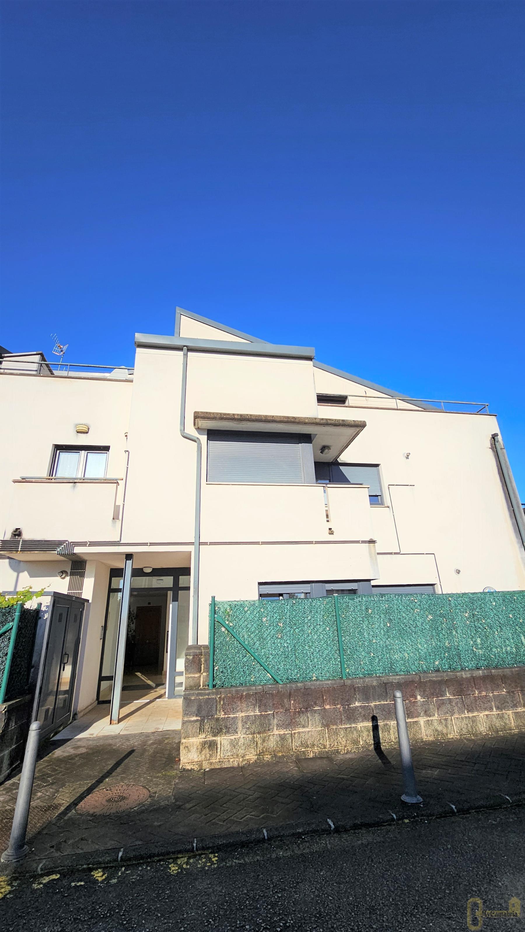 For sale of flat in Castañeda