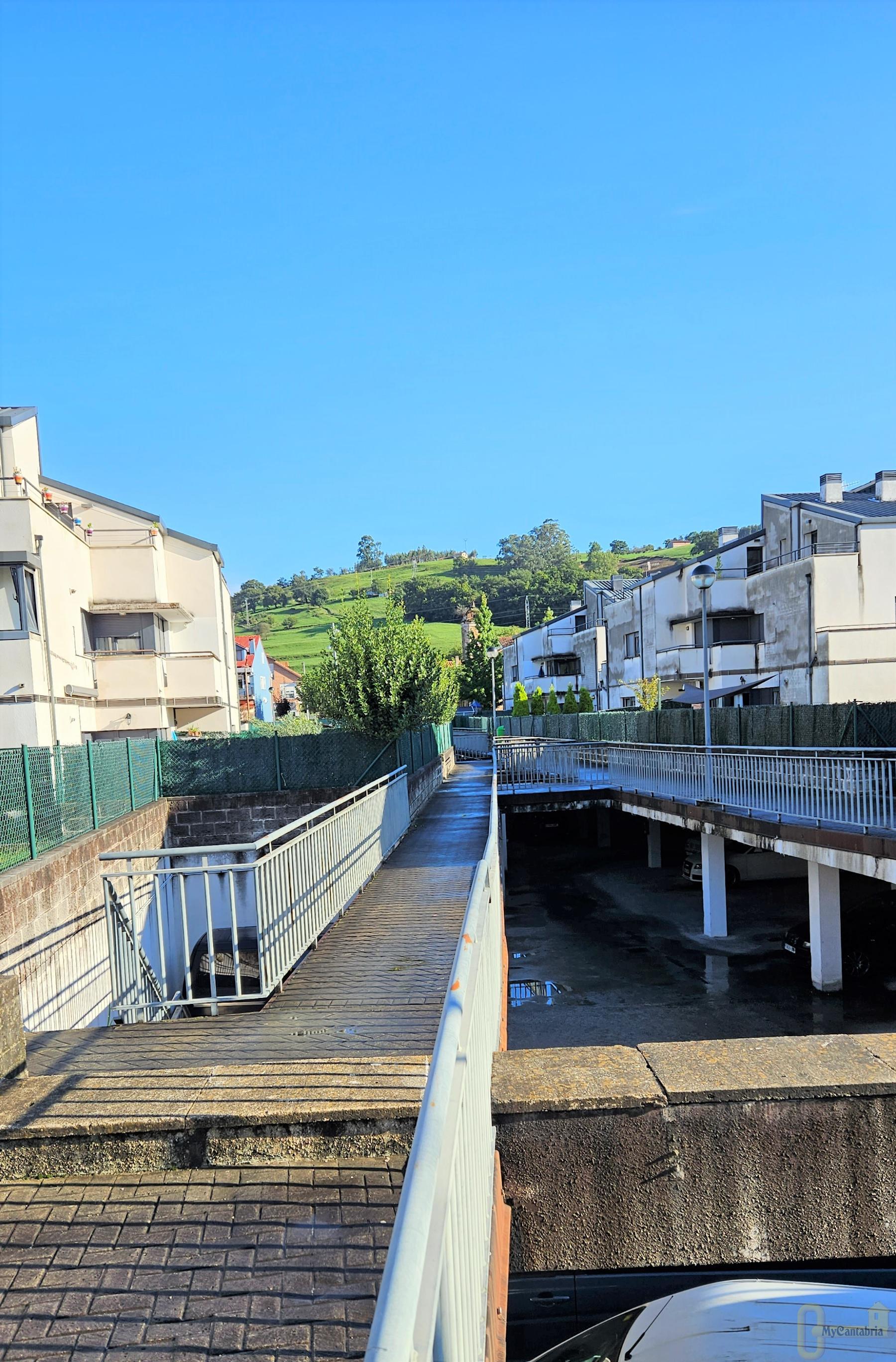 For sale of flat in Castañeda