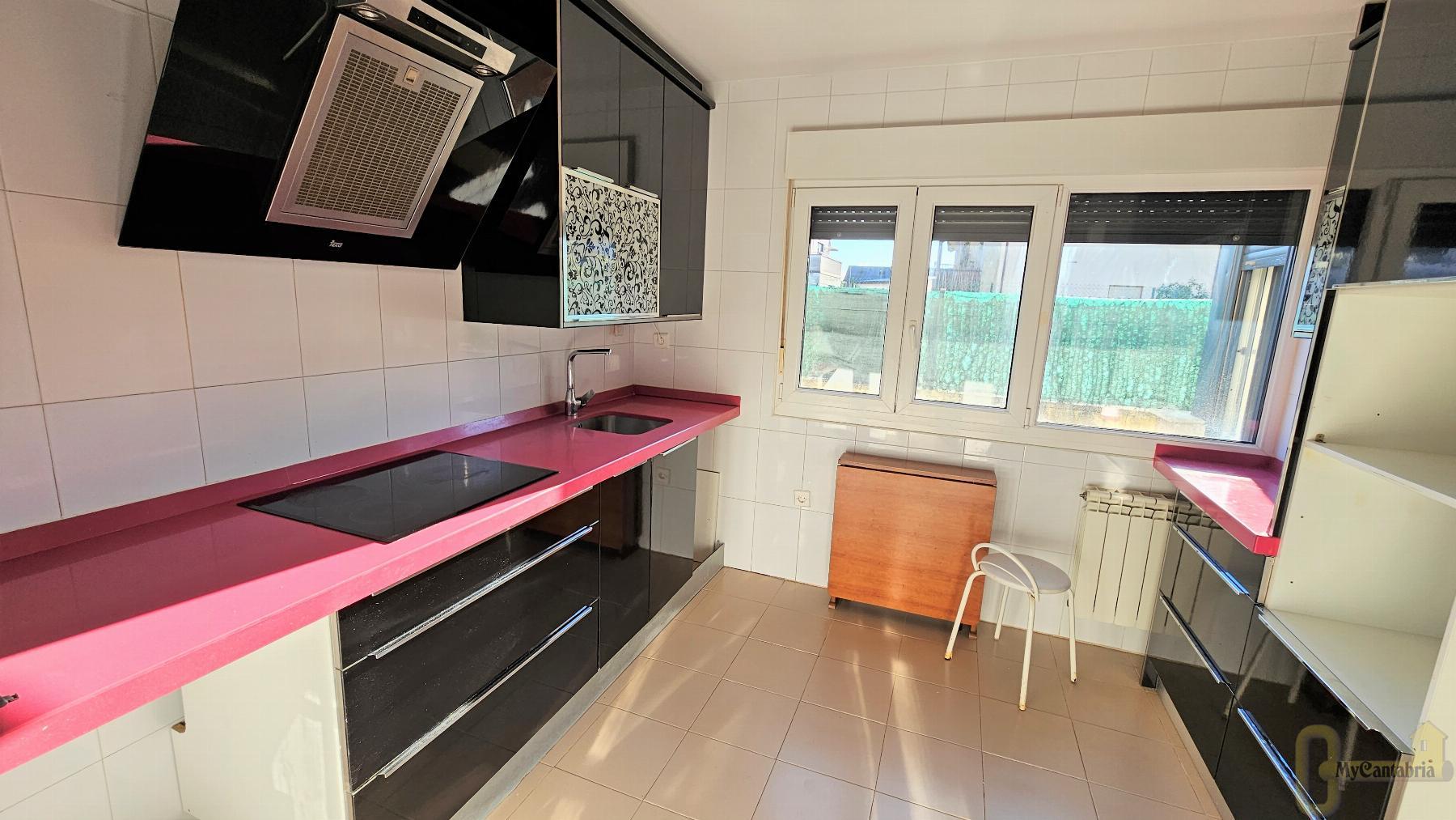 For sale of flat in Castañeda