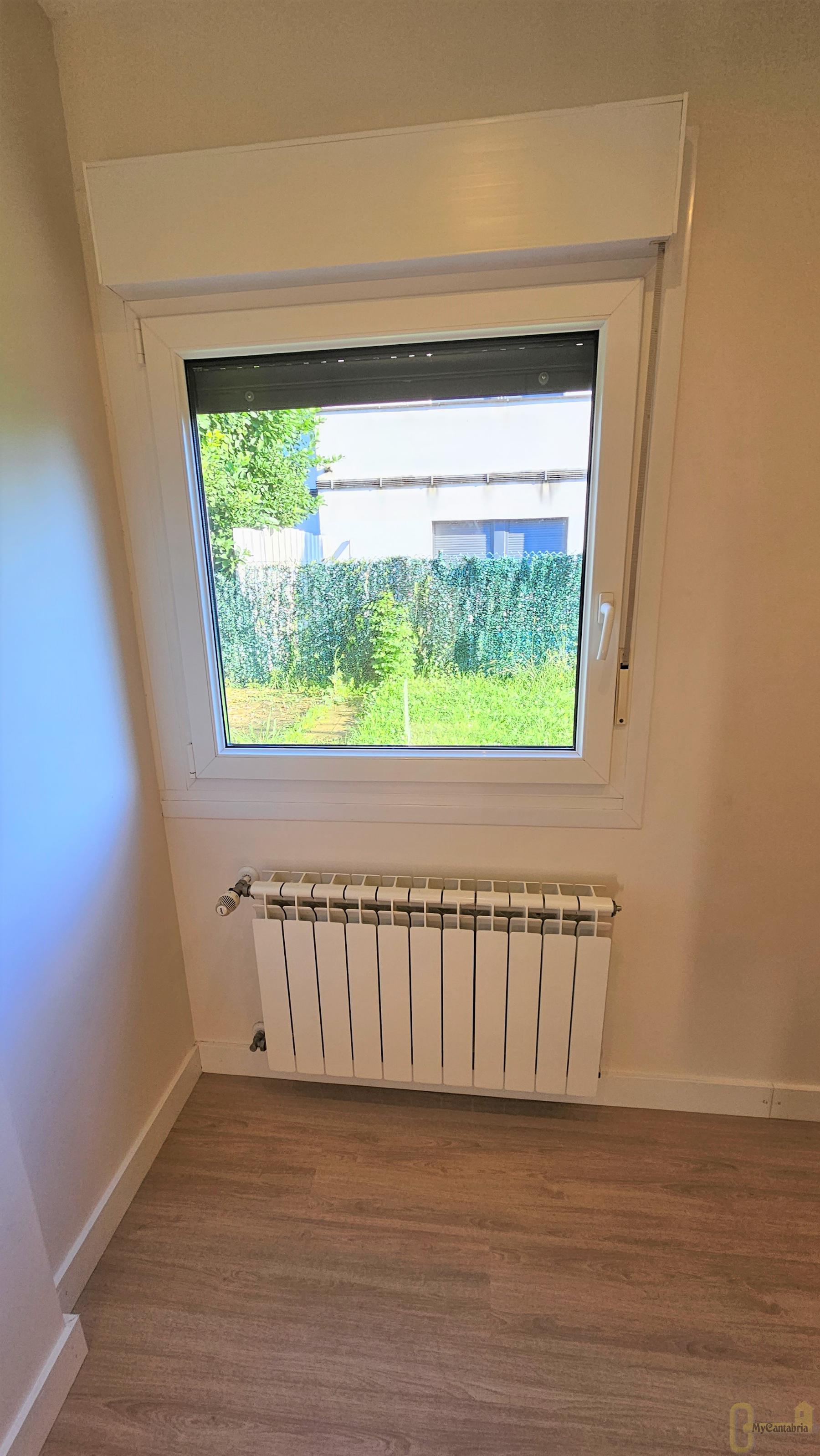 For sale of flat in Castañeda