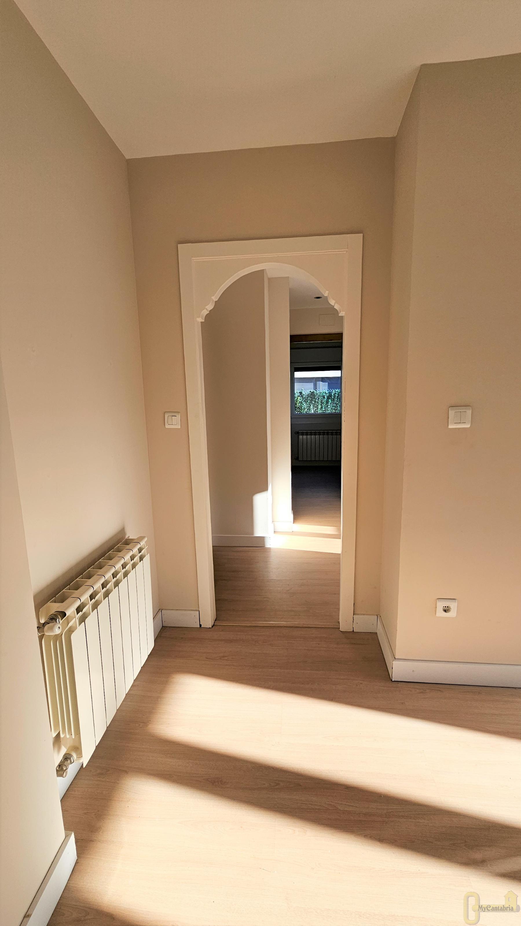 For sale of flat in Castañeda