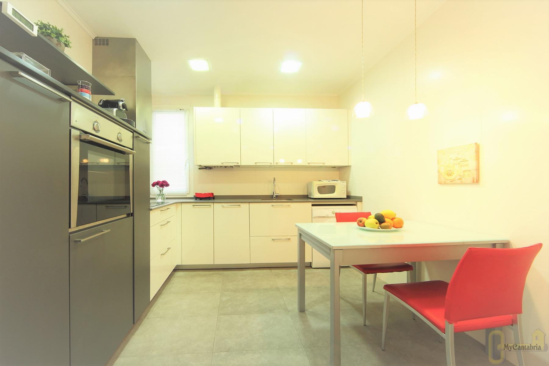 For sale of flat in Portugalete