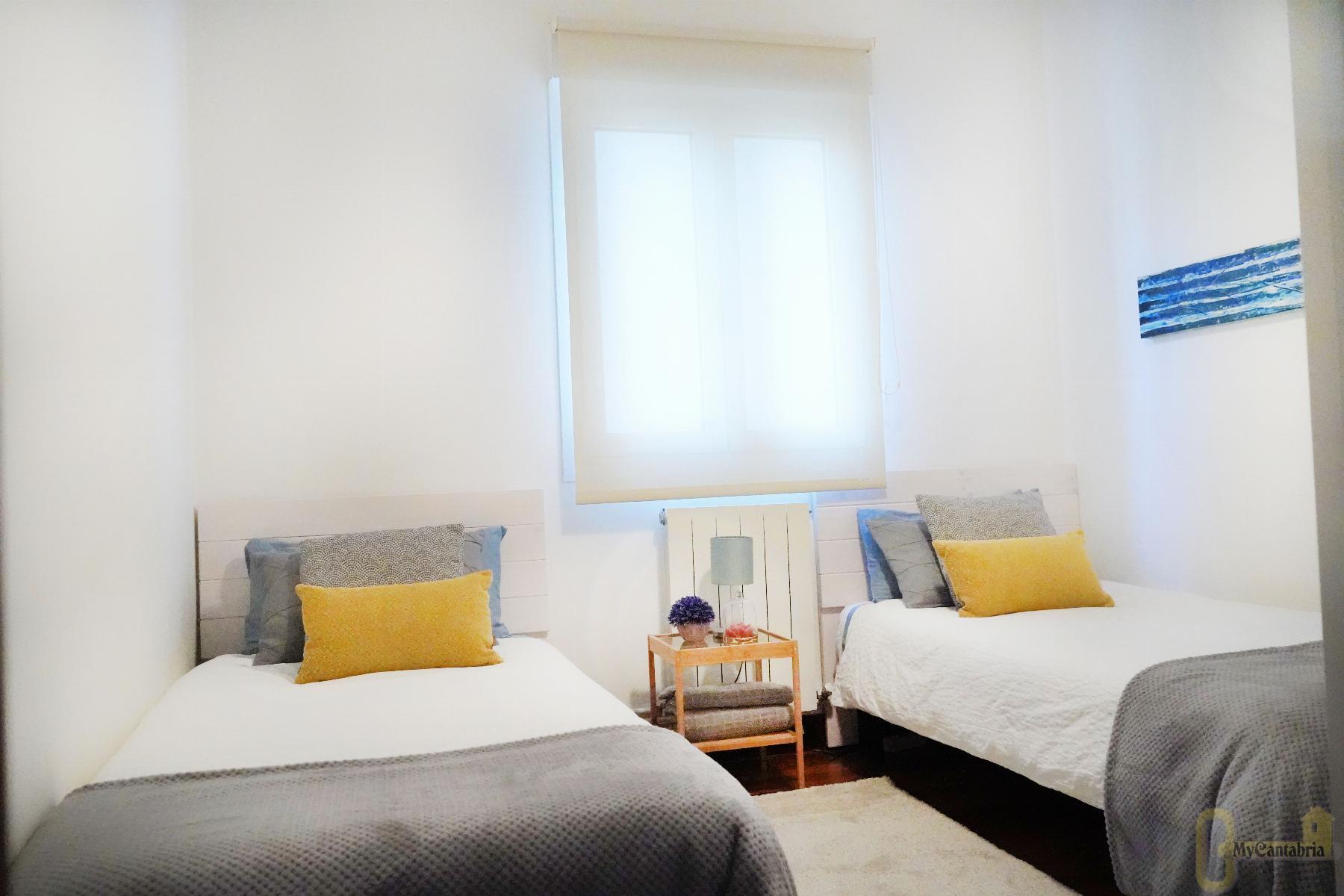For sale of flat in Portugalete