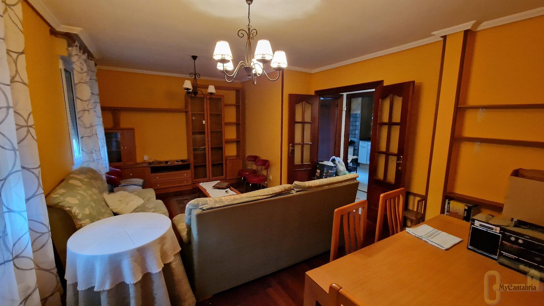 For sale of flat in Santander