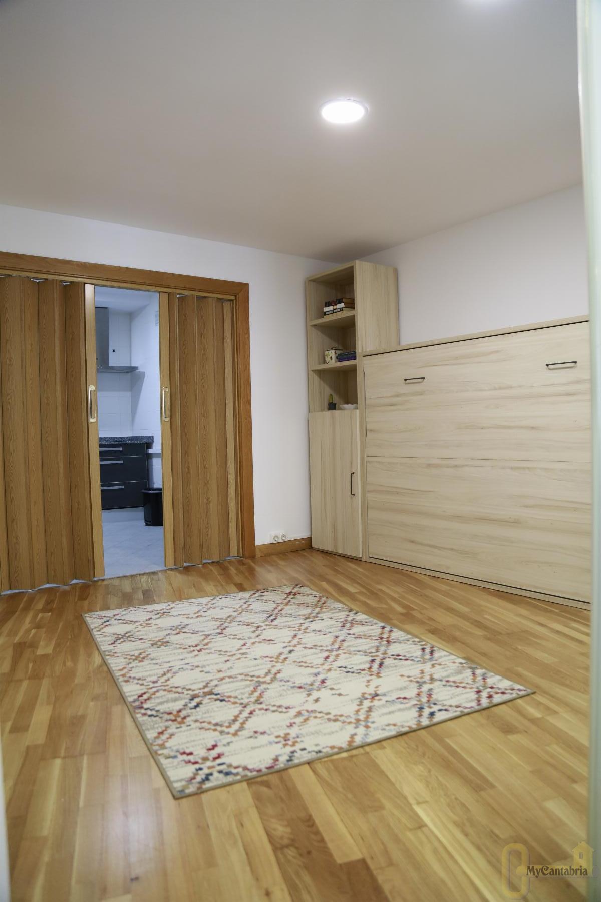 For rent of flat in Torrelavega