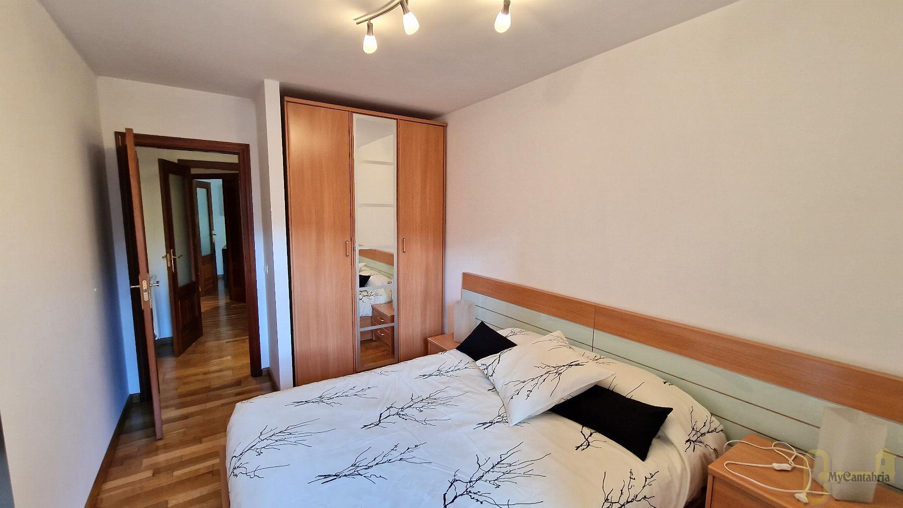 For sale of flat in Santa María de Cayón