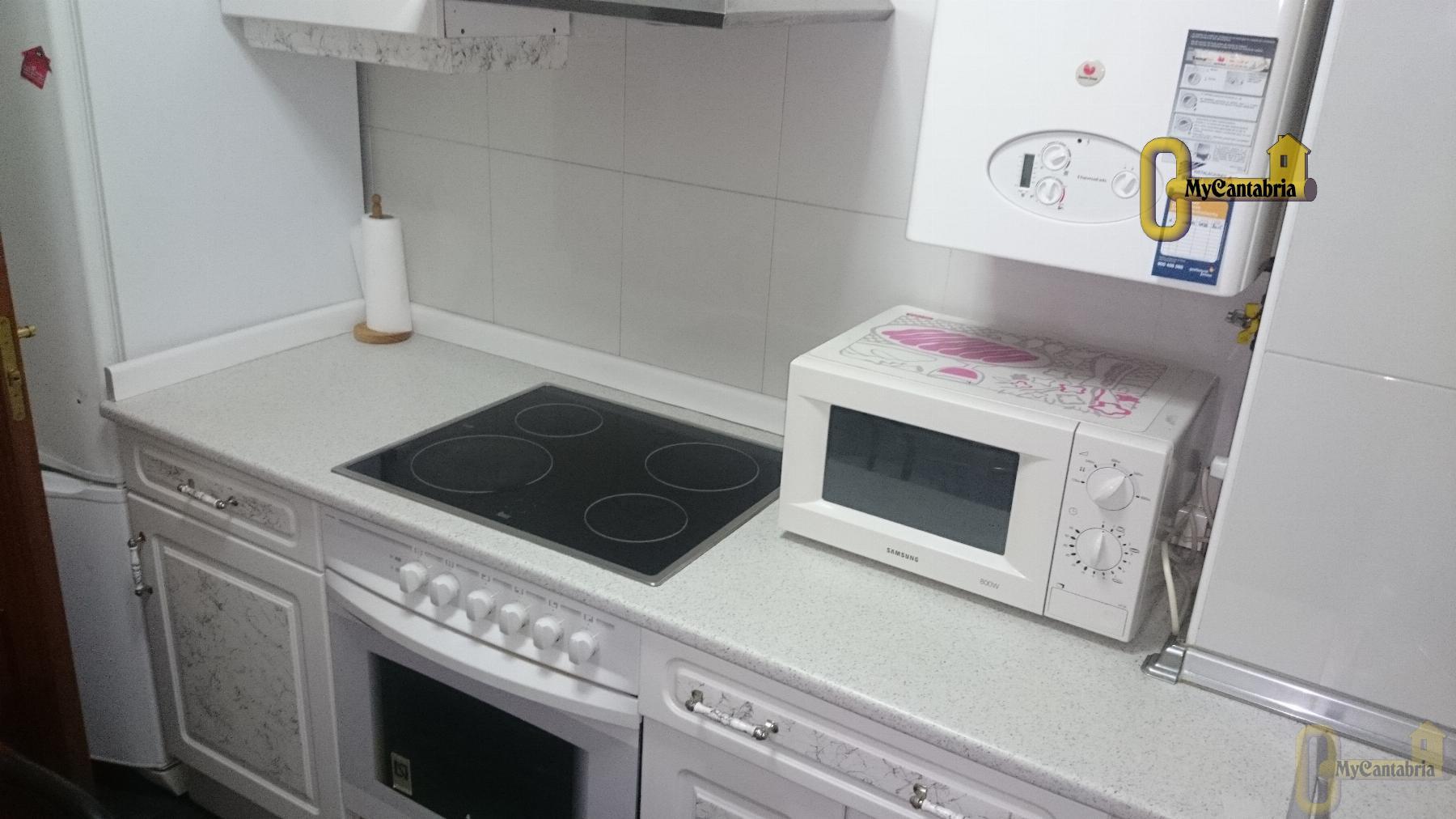 For sale of flat in Santa María de Cayón