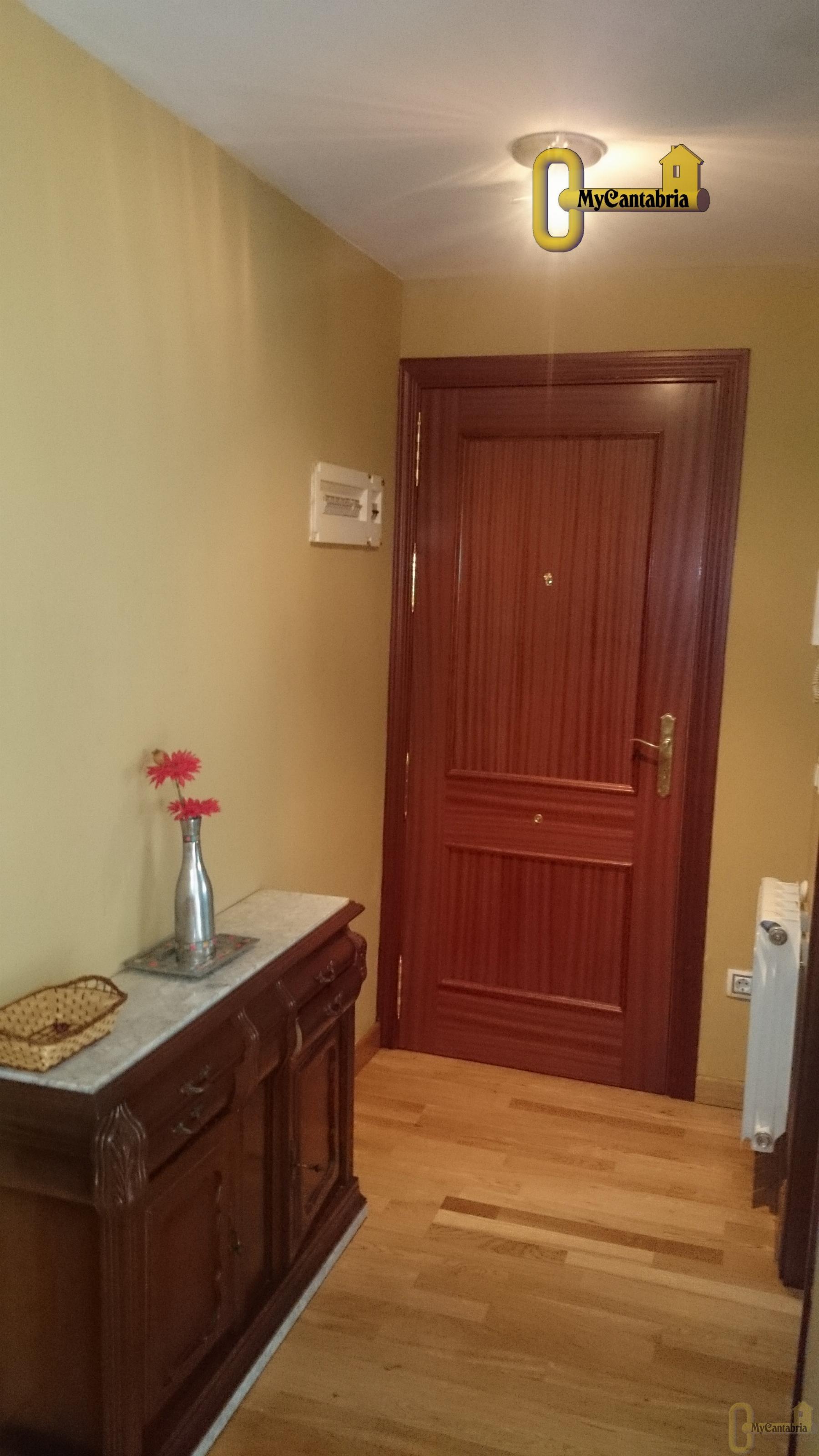 For sale of flat in Santa María de Cayón