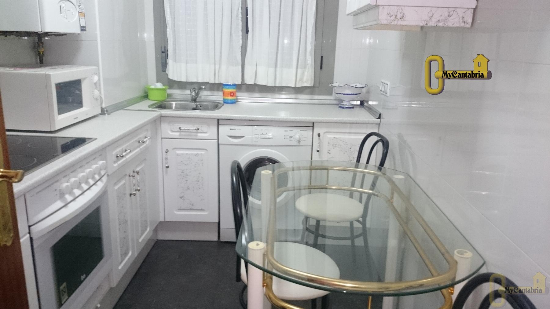 For sale of flat in Santa María de Cayón
