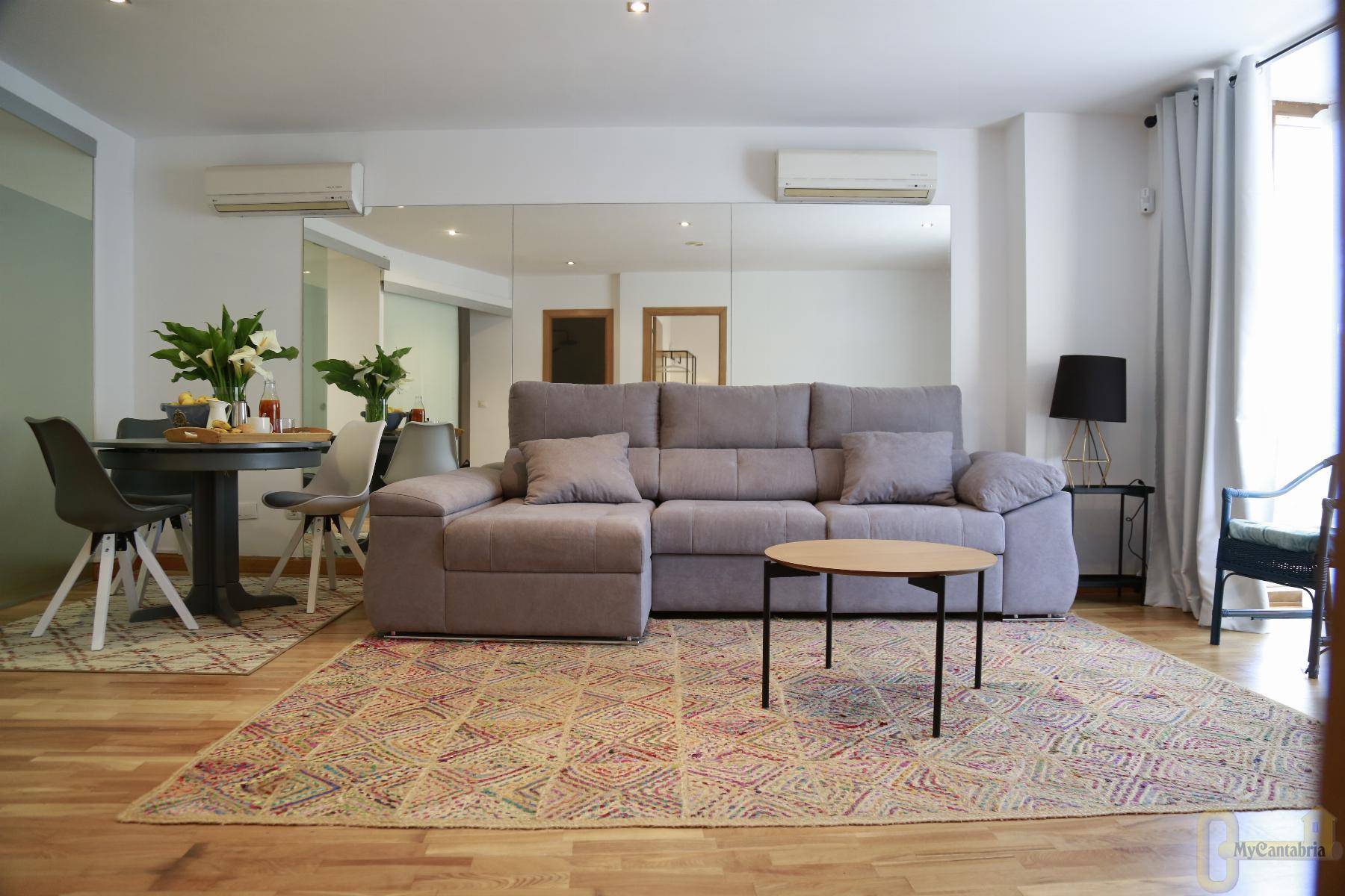 For sale of flat in Torrelavega