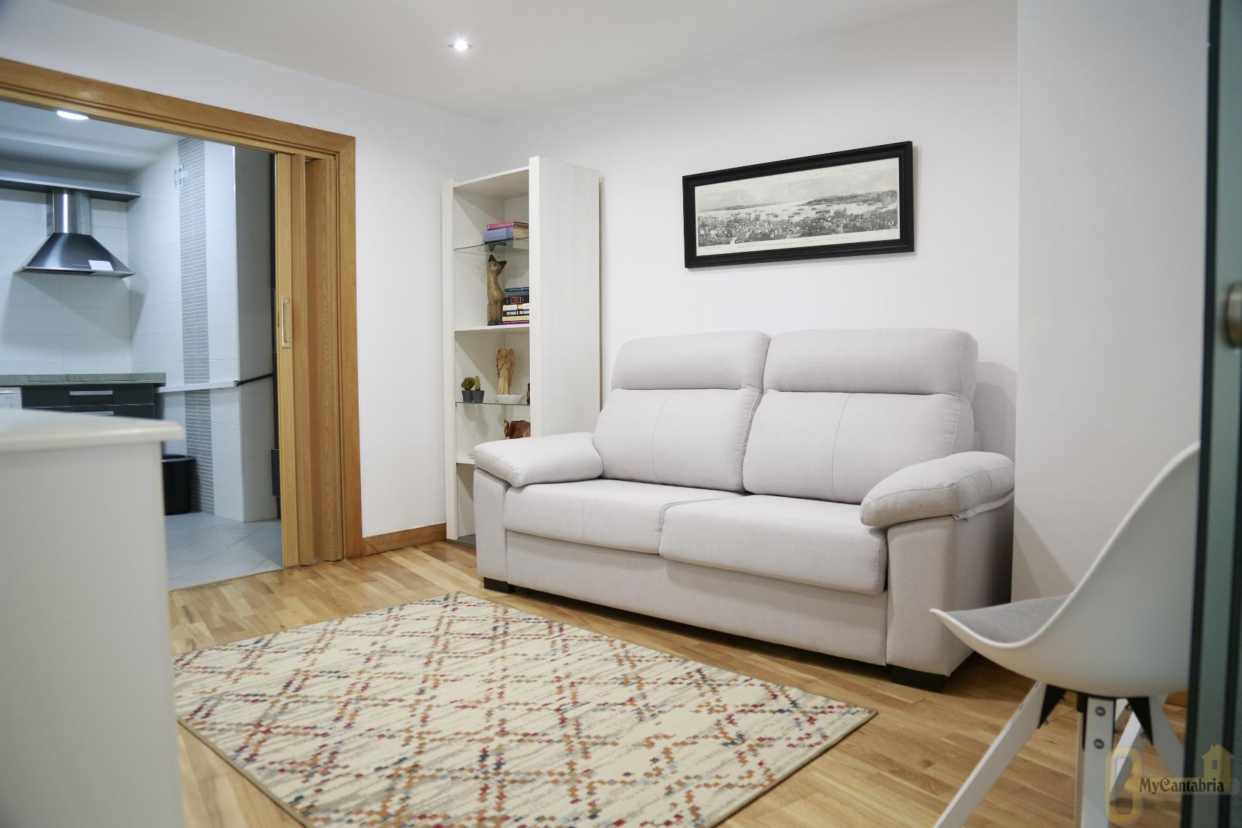 For sale of flat in Torrelavega